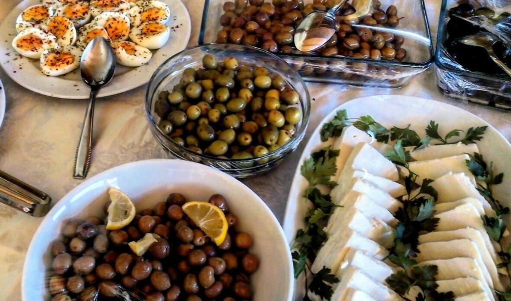 Ilyada Hotel 보즈자아다 외부 사진