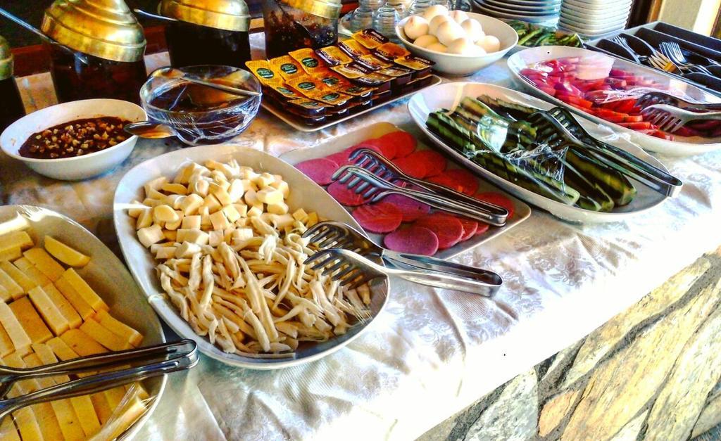 Ilyada Hotel 보즈자아다 외부 사진