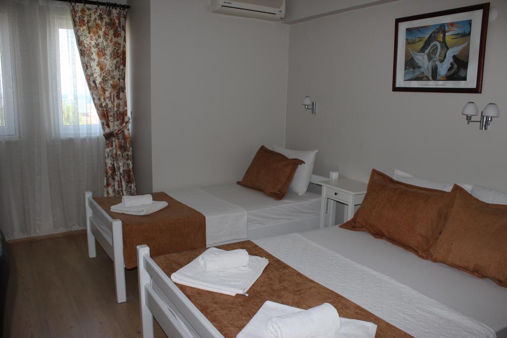Ilyada Hotel 보즈자아다 외부 사진