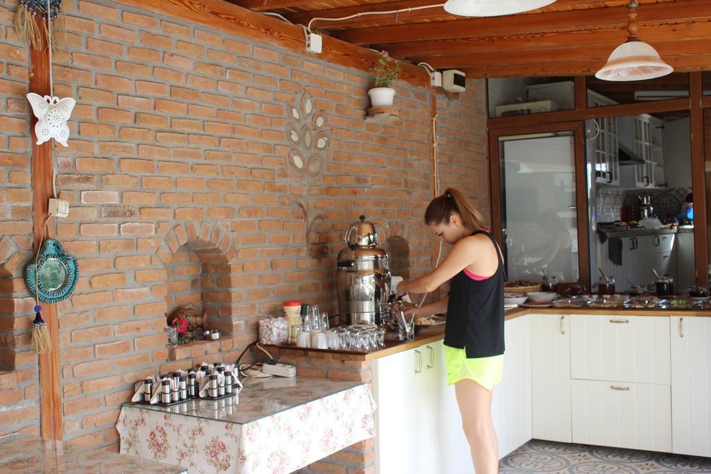 Ilyada Hotel 보즈자아다 외부 사진